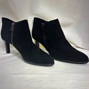 Suede Black Boots